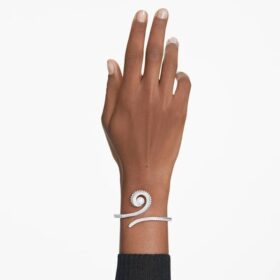 Ariana Grande X Swarovski armbånd med krystallperler, baguettesliping, hvitt, rhodiumbelagt Ariana Grande X Swarovski armbånd med krystallperler, baguettesliping, hvitt, rhodiumbelagt
