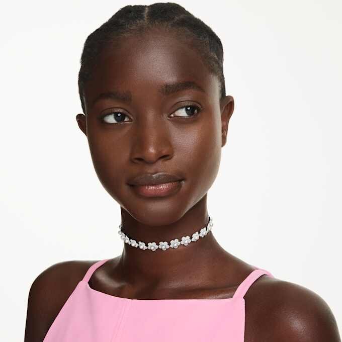 Ariana Grande X Swarovski choker med krystallperler, rundslipt, hvit, rhodiumbelagt Ariana Grande X Swarovski choker med krystallperler, rundslipt, hvit, rhodiumbelagt