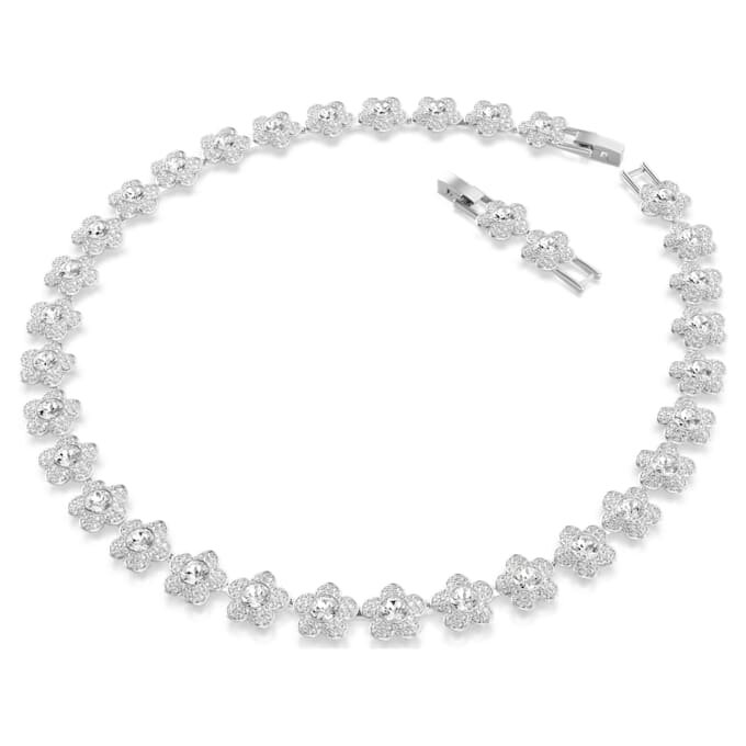 Ariana Grande X Swarovski-halskjede, rundslipt, blomst, hvit, rhodiumbelagt Ariana Grande X Swarovski-halskjede, rundslipt, blomst, hvit, rhodiumbelagt