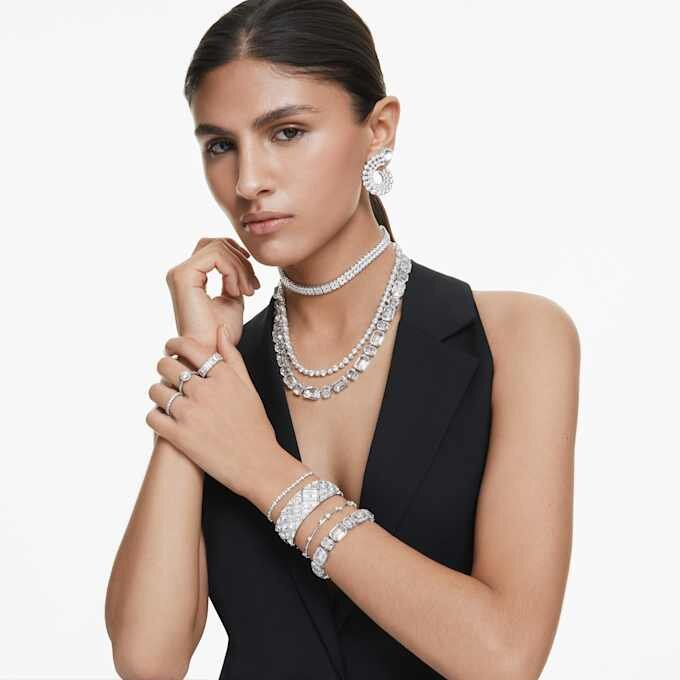 Curiosa armbåndsur med krystallarmbånd, sølvfarget, rustfritt stål Curiosa armbåndsur med krystallarmbånd, sølvfarget, rustfritt stål