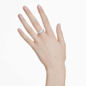 Dextera-ring hvit, rhodiumbelagt Dextera-ring hvit, rhodiumbelagt