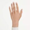 Eternity V-ring med laboratoriedyrkede diamanter, totalt 0,25 karat, rund form, 14K hvitt gull Eternity V-ring med laboratoriedyrkede diamanter, totalt 0,25 karat, rund form, 14K hvitt gull