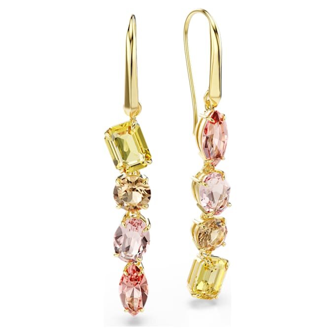 Gema øredobber, asymmetrisk design, blandede slipninger, rosa, gullfarget belegg Gema øredobber, asymmetrisk design, blandede slipninger, rosa, gullfarget belegg