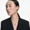 Idyllia anheng med krystallperler, blandede slipninger, blomst, flerfarget, rosagullbelagt Idyllia anheng med krystallperler, blandede slipninger, blomst, flerfarget, rosagullbelagt