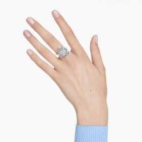 Idyllia åpen ring med blandede slipninger, blomst, blå, gullbelagt Idyllia åpen ring med blandede slipninger, blomst, blå, gullbelagt