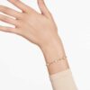 Imber-armbånd, rundslipt, spredt design, hvit, gullbelagt