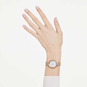 Imber Oval-klokke, sveitsiskprodusert, metallarmbånd, gullfarget, rosagullfarget finish