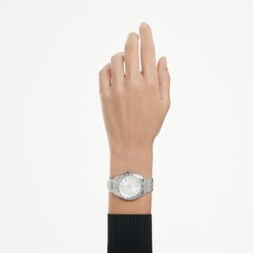 Matrix Date-klokke, sveitsiskprodusert, metallarmbånd, sølvfarget, rustfritt stål