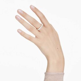 Matrix-ring med oval slipning, hvit, gullfarget
