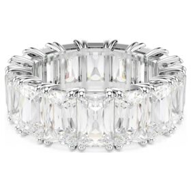 Matrix Vittore-ring med baguetteslipte steiner, hvit, rhodiumbelagt