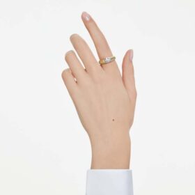 Oktagonal ring med laboratoriedyrkede diamanter, totalt 1,0 karat, oktagonal form, 14K gult gull