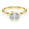 Oktagonal ring med laboratoriedyrkede diamanter, totalt 1,0 karat, oktagonal form, 14K gult gull