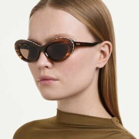 Solbriller i «Cat-Eye»-form, Sk6061U, brun