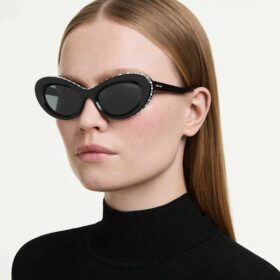 Solbriller i «Cat-Eye»-form, Sk6061U, svart